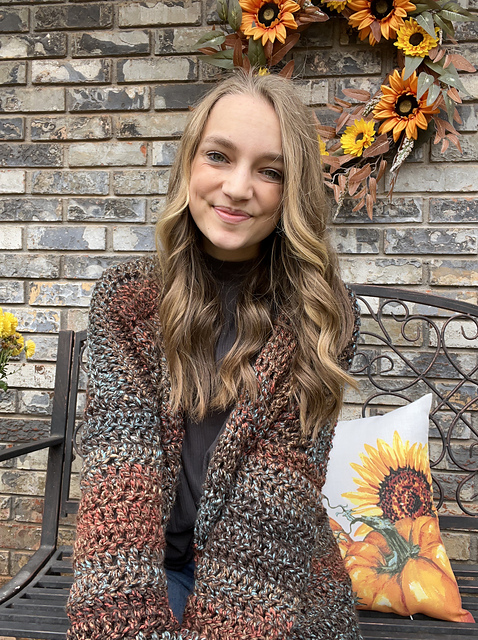 Amy Kate of The Graceful Tangle wearing a handmade cardigan